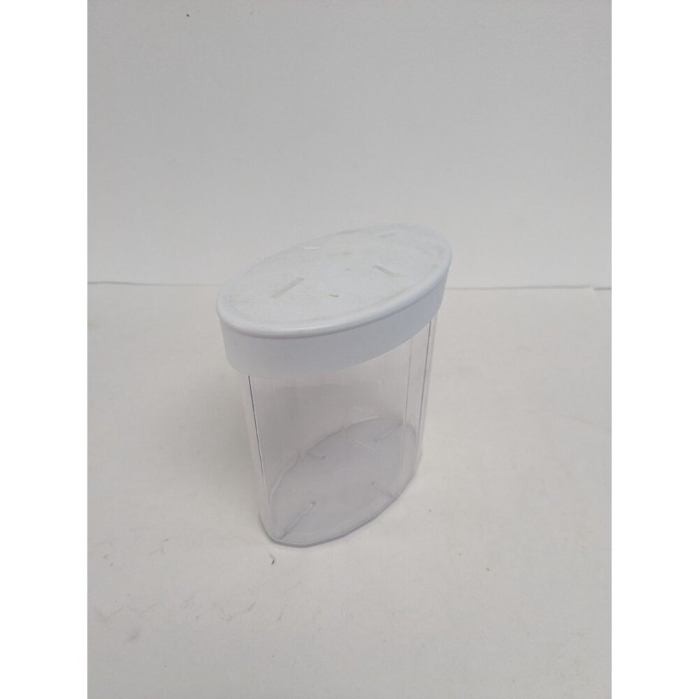 Rubbermaid Servin' Saver 1.32 Qt Food Clear Oval Container White Lid #384D